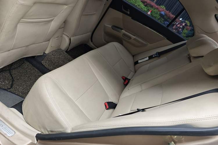 Used Geely Auto Classic Emgrand 2013 Sedan 1.8L CVT Elite Model Left Rear Seat