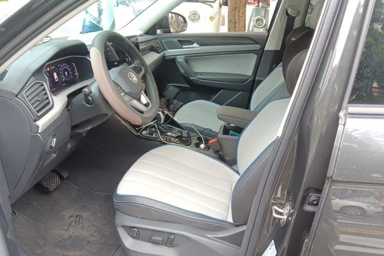 Used Volkswagen Tayron GTE Plug-in Hybrid 2023 280TSI Luxury Plus Advanced Edition
