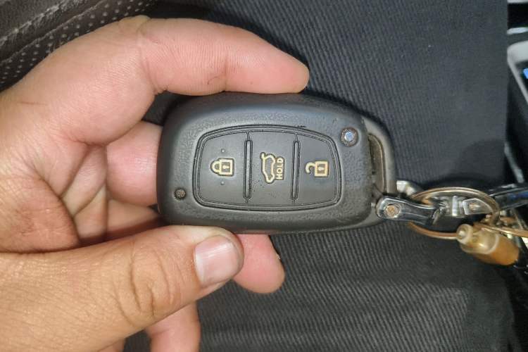 Used Hyundai Tucson 2020 280TGDi Two-Wheel-Drive GLS Fashion Edition China VI Standard Vehicle Key