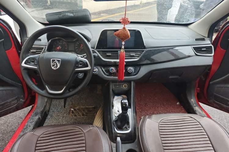 Used Baojun 310 2016 1.2L Manual Luxury Model