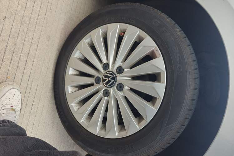 Used Volkswagen Lavida 2021 1.5L Automatic Comfort Edition