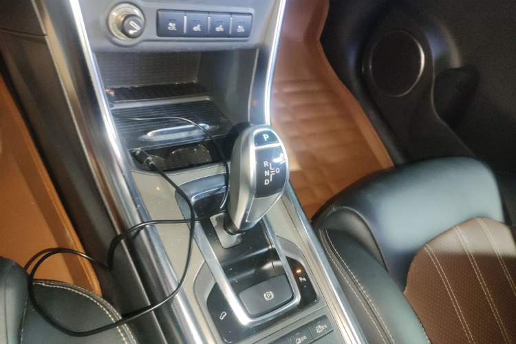 Used BYD Song New Energy 2017 Song DM 1.5TID All-Wheel Drive Luxury Model