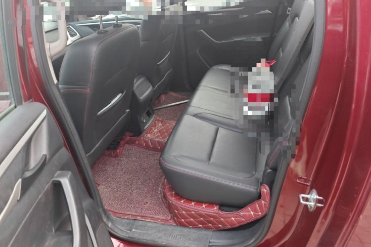 Used SAIC MAXUS T60 2017 2.0T Gasoline Automatic Two-Wheel Drive High-Ride Elite Standard Cabin