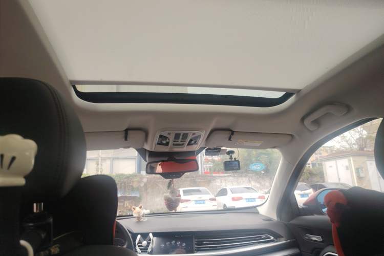 Used Haval H6 2017 Red Label 2.0T Automatic Two-Wheel Drive ZhiShang Model