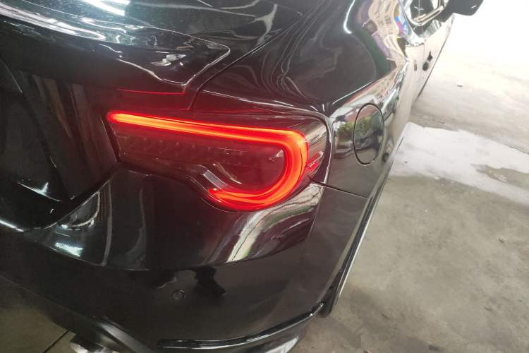 Used Toyota 86 2014 2.0L Automatic Luxury Version