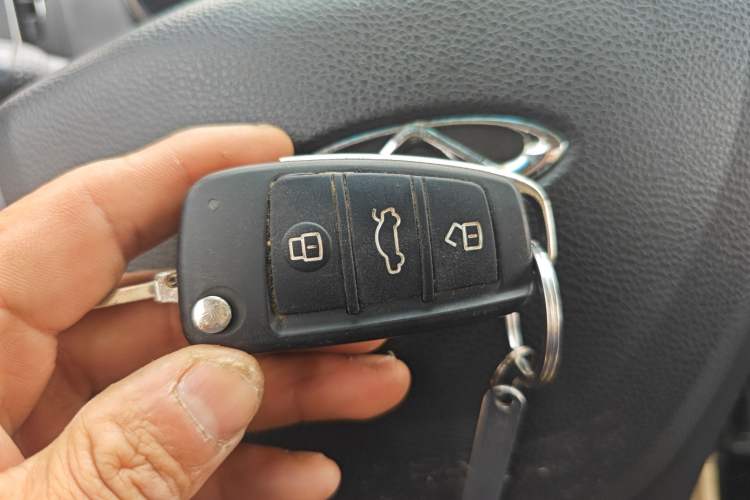 Used Chery E3 2015 1.5L Manual ZhiShang Model
