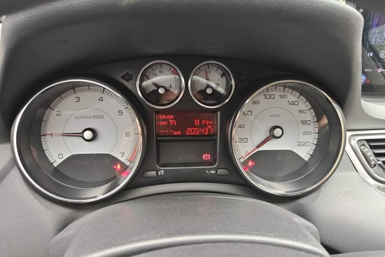 Used Peugeot 308 2014 Enjoy Edition Classic 1.6L Manual YouShang Model Instrument Cluster