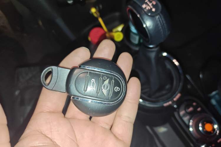 Used MINI 2014 1.5T COOPER Excitement
