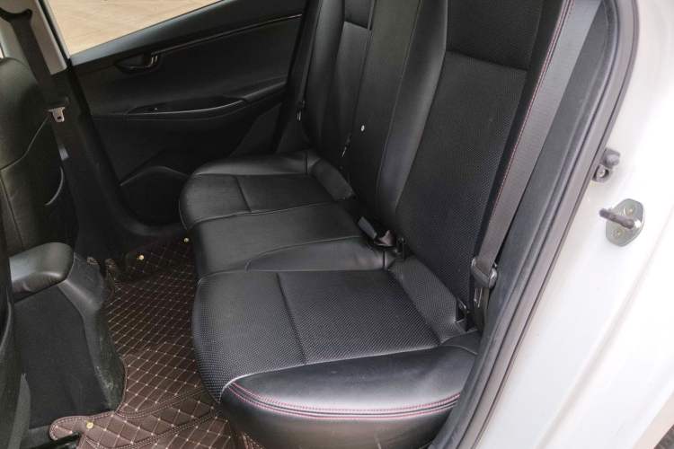 Used Hyundai Celesta 2018 1.6L Automatic GL Enjoyment Version China V Standard