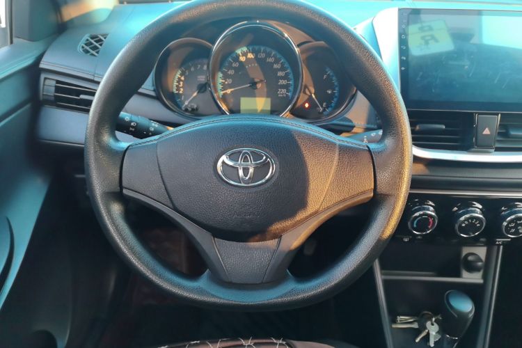 Used Toyota YARiS L Zhi Xiang 2017 1.5E CVT Dynamic Edition Steering Wheel