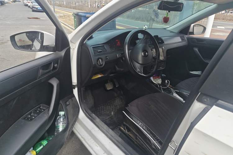 Used Volkswagen Santana 2021 1.5L Automatic Fashion Edition