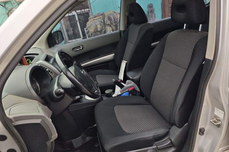 Used Nissan X-Trail 2010 2.0L CVT Comfort Edition 4WD
