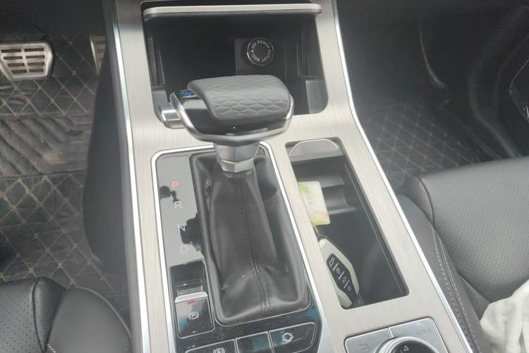 Used JETOUR X70 2020 1.5T DCT YueXing Edition 5 Seats