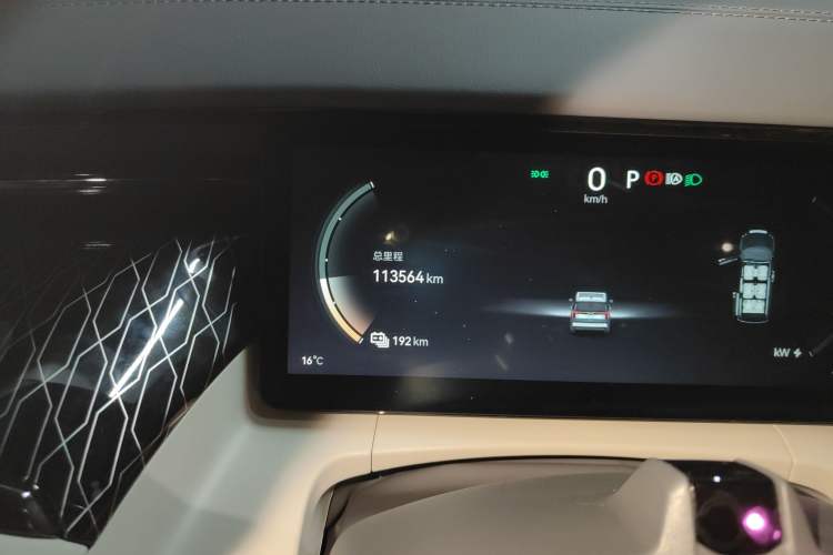 Used Zeekr 009 2022 WE Edition
