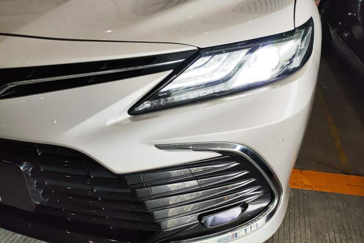 Used Toyota Camry 2021 2.5G Luxury Edition Left Front Headlight