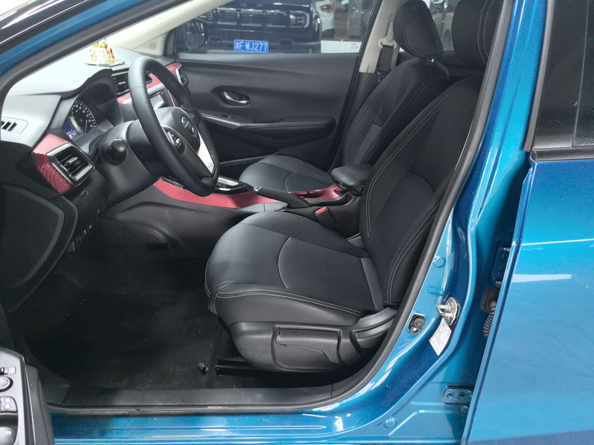 Interior delantero