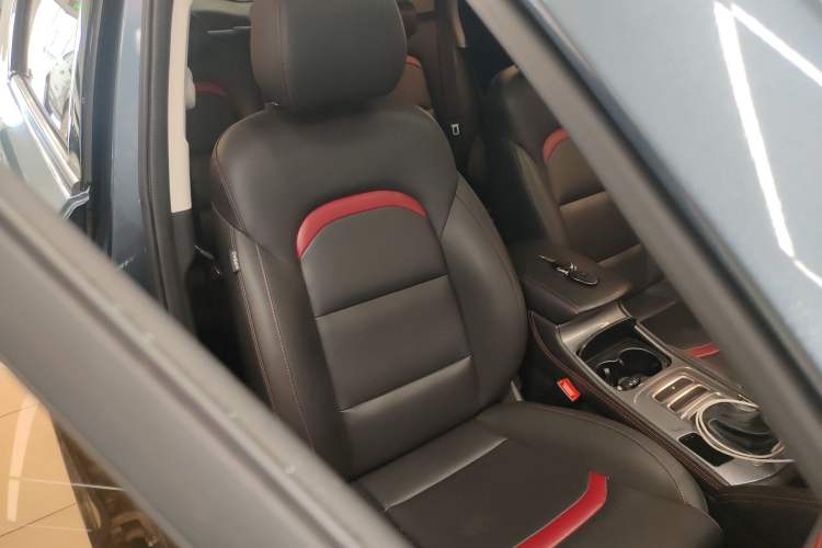 Used Changan CS55 2018 1.5T Automatic Colorful Edition China V Standard