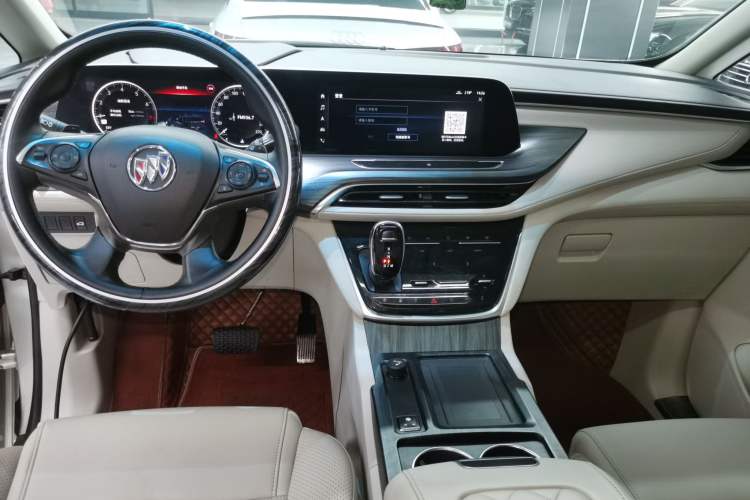 Used Buick GL8 2021 ES Landtrek 653T Comfort Edition