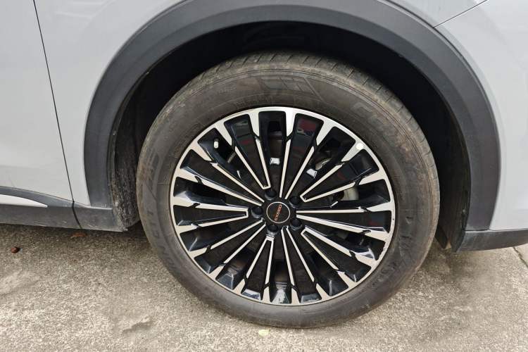 Used EXEED Stellar C-DM 2025 100 Long-Range Pro Two-Wheel Drive Right Front Wheel Hub