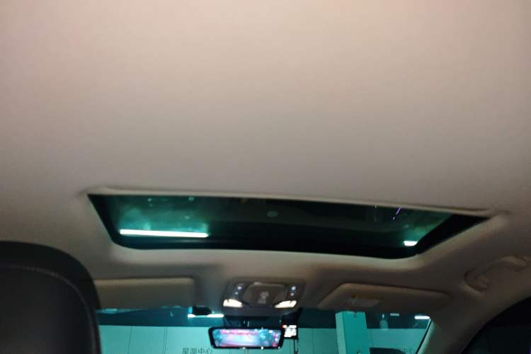 Used Roewe D7 2025 DMH 125km World Champion Edition
