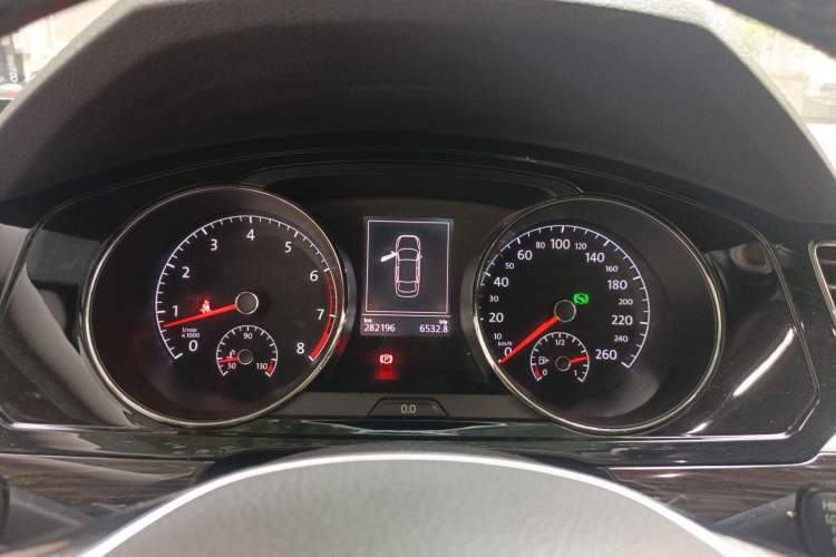 Used Volkswagen Lamando 2015 280TSI DSG Comfort Edition
