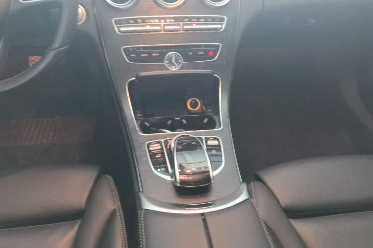 Used Mercedes-Benz C-Class 2015 C 200 station wagon
