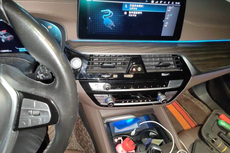 Used BMW 5 Series New Energy 2021 535Le Luxury Package
