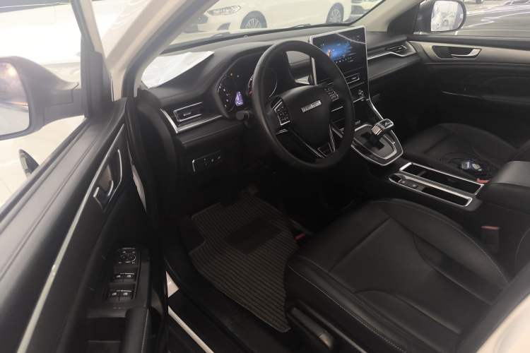 Used Haval M6 2021 PLUS 1.5T DCT Luxury Smart Connectivity Model Driver Seat