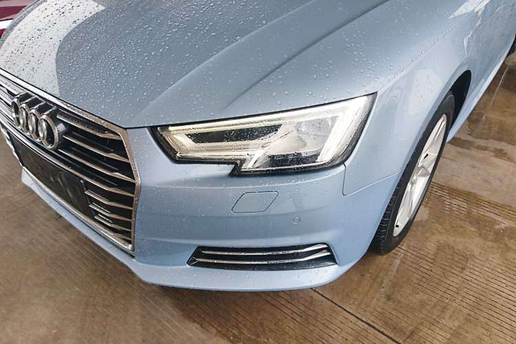 Used Audi A4L 2018 30th Anniversary Edition 40 TFSI Trendy Model
