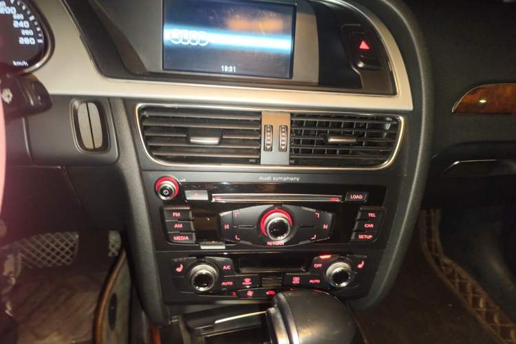 Used Audi A4L 2016 35 TFSI Collection Edition S line Comfort Model