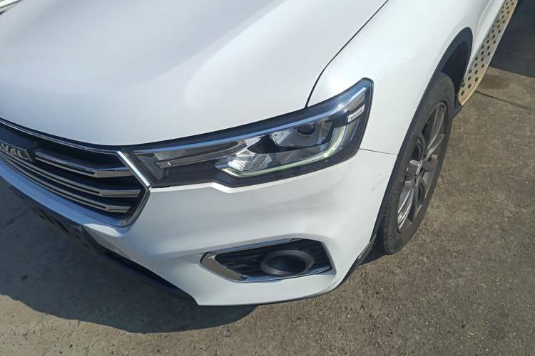 Used Haval H7 2019 2.0T Smart Enjoyment Version China VI Standard
