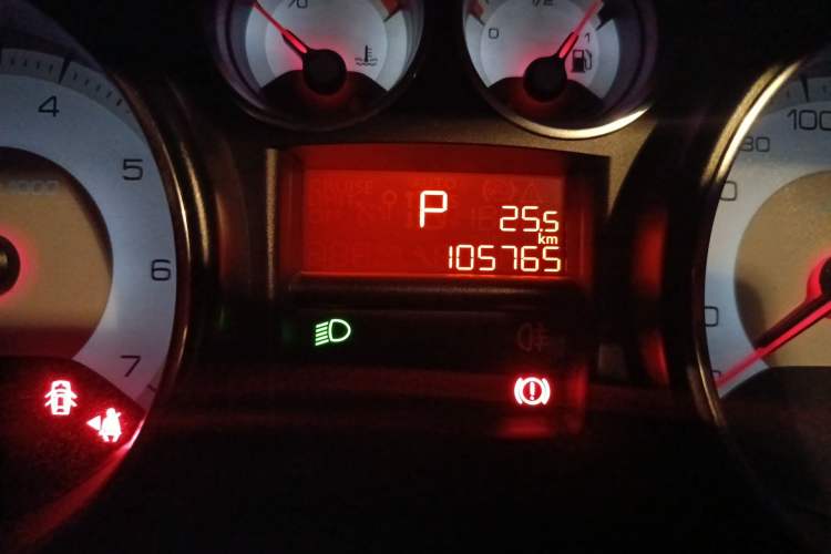 Used Peugeot 308 2012 1.6L Automatic Fashion Edition Odometer Close Up