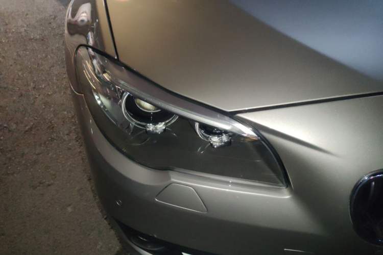 Used BMW 5 Series 2015 520i Elegant Edition
