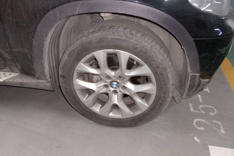 Used BMW X5 2013 xDrive35i Luxury Model
