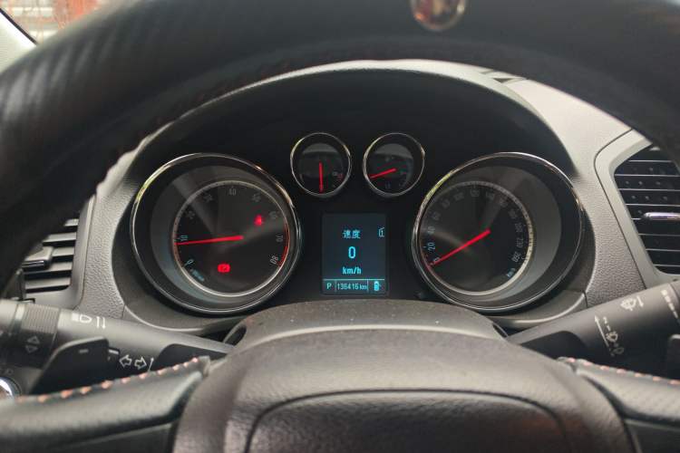 Used Buick Regal 2012 GS 2.0T Super Sport Edition Instrument Cluster