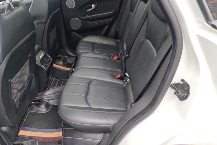 Used Land Rover Range Evoque 2018 240 PS SE Smart Brilliance Edition Left Rear Seat