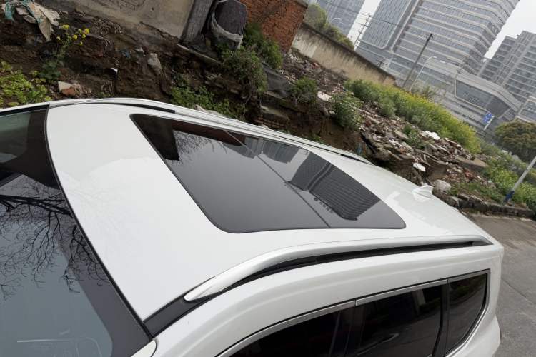 Used Haval H7 2017 Blue Label H7L 2.0T Automatic Prestige Model
