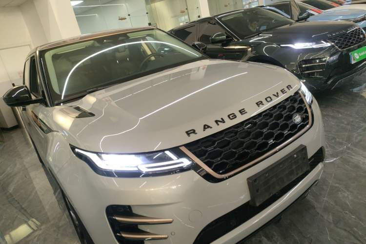 Used Land Rover Range Rover Evoque 2023 Aurora L 249 PS Collins Antique Bronze Special Edition