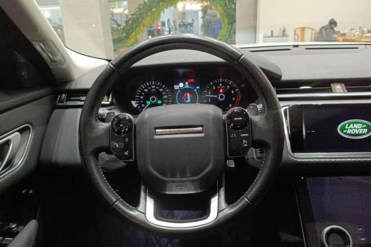 Used Land Rover Range Rover Velar 2019 250 PS
