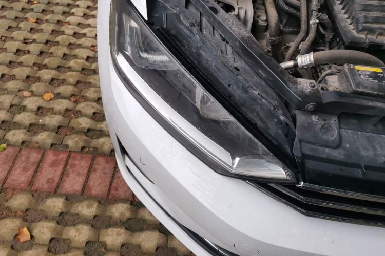 Used Volkswagen Golf Sportsvan 2016 230TSI Automatic Luxury Version
