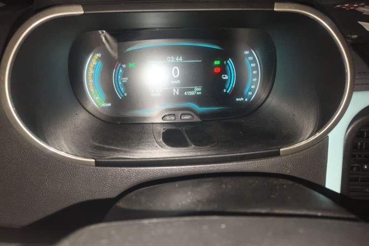 Used Chery QQ Little Ant 2021 Revised Version 150 000 Yuan Ant Fan Edition New Ant Cool Edition Lithium Iron Phosphate
