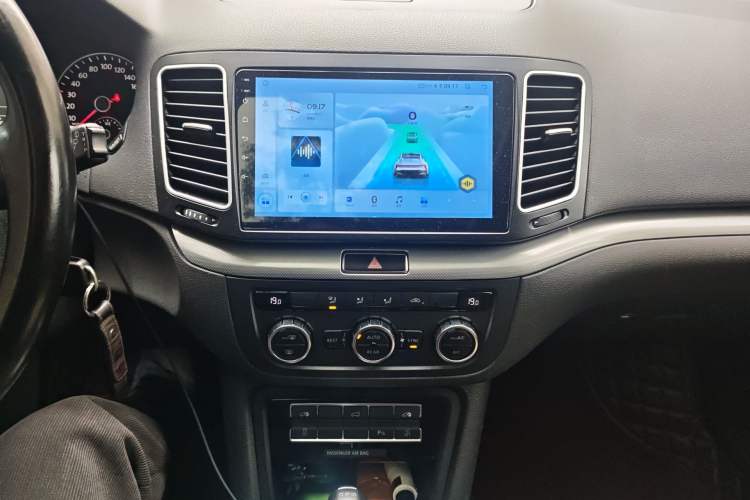 Used Volkswagen Sharan 2013 1.8TSI Standard Model Euro IV
