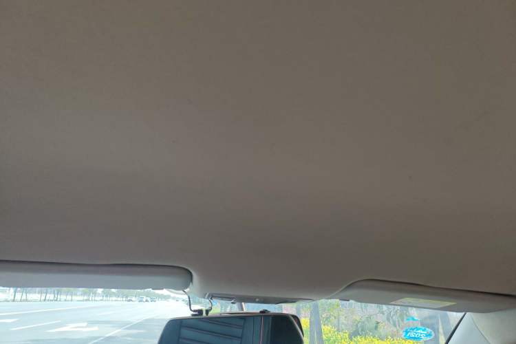 Used CHANGAN CS15 2016 1.5L Manual Fashion Edition