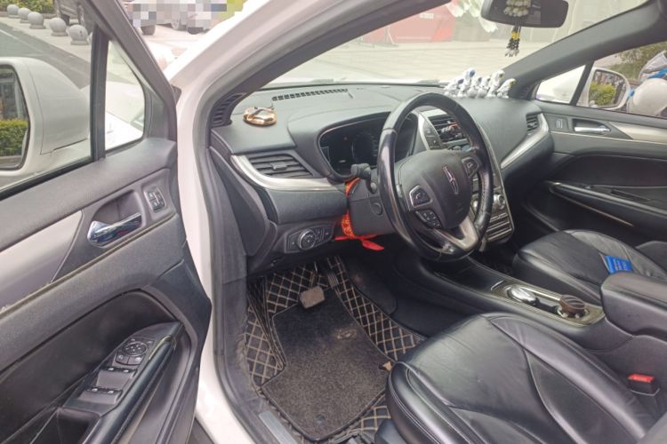 Used Lincoln MKC 2017 2.0T Two-Wheel Drive Deluxe Edition