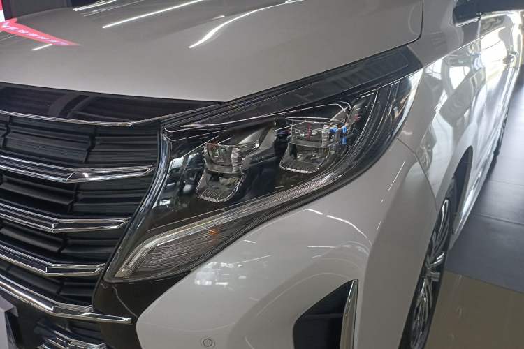 Used GAC Trumpchi M8 2023 Lingxiu Series 390T Prestige Edition