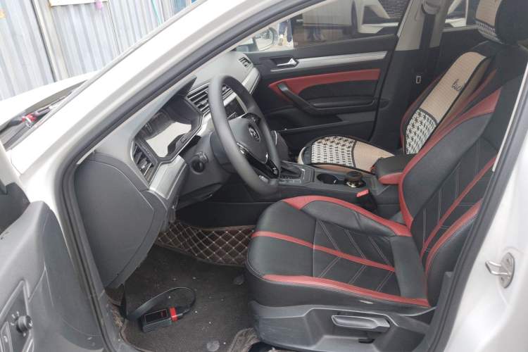 Used Volkswagen Lamando 2021 230TSI DSG Fashion Edition
