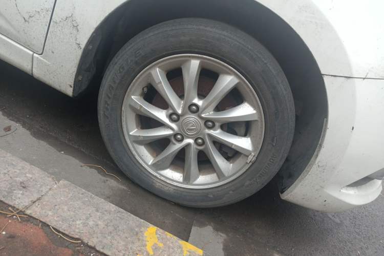 Used Changan Alsvin V7 2016 1.6L Manual LeShang Model China V Standard
