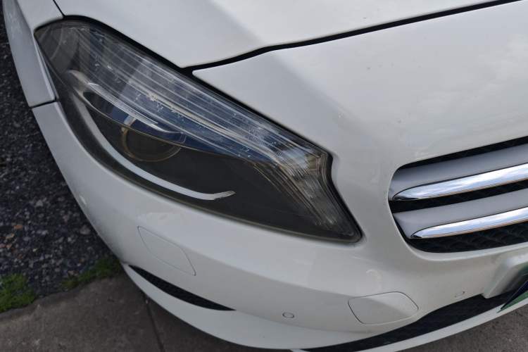 Used Mercedes-Benz A-Class 2015 A 200 Fashion Model
