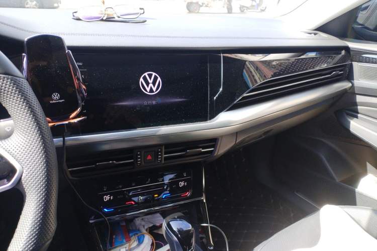 Used Volkswagen Passat 2024 380TSI Luxury Edition