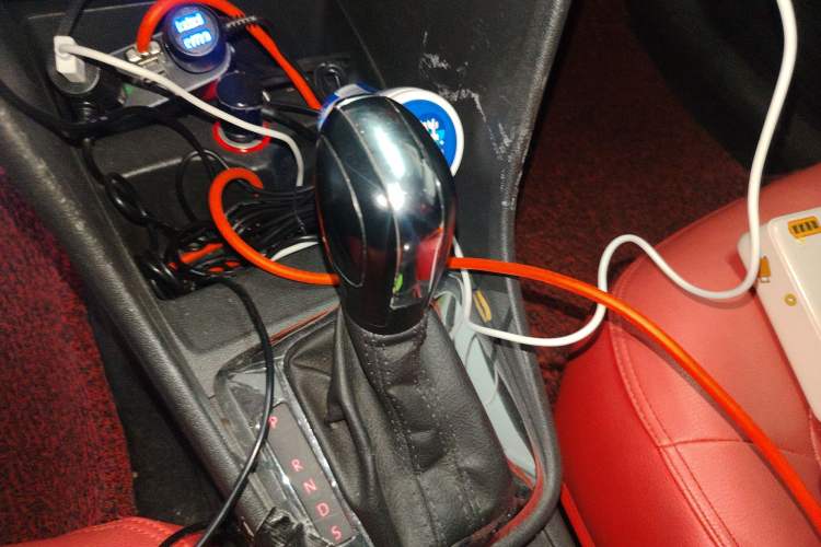 Used Volkswagen Santana 2015 1.6L Automatic Comfort Edition Gear Lever